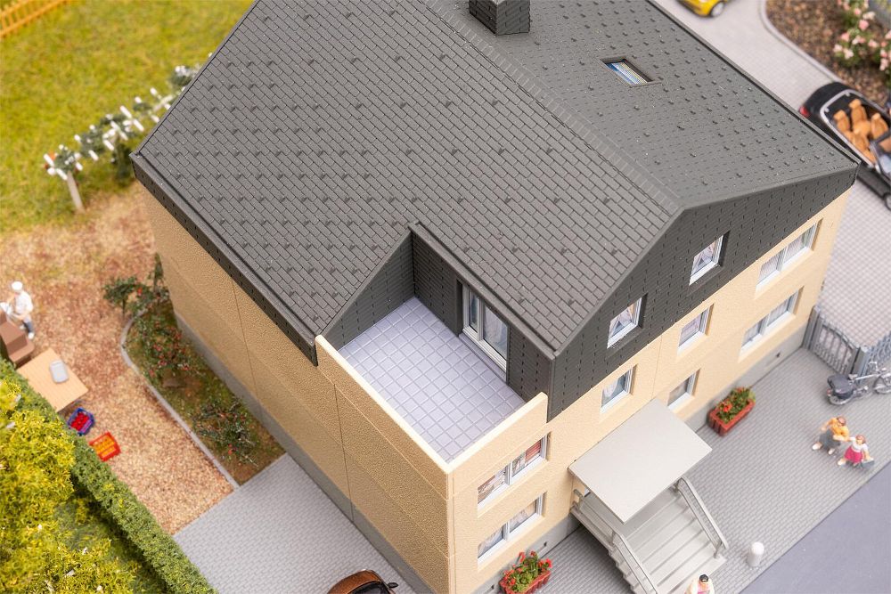 Faller 130755 Mehrfamilienhaus 1:87 Spur H0 Bausatz NEU OVP