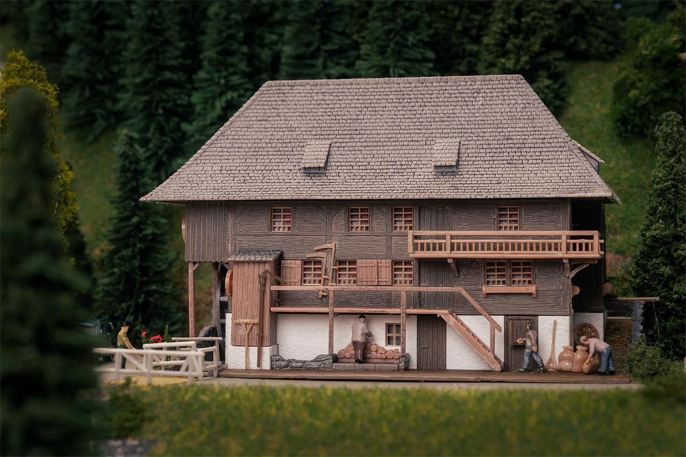 Faller 232012 Jubiläumsmodell Öhlermühle mit Figur 1:160 Spur N NEU