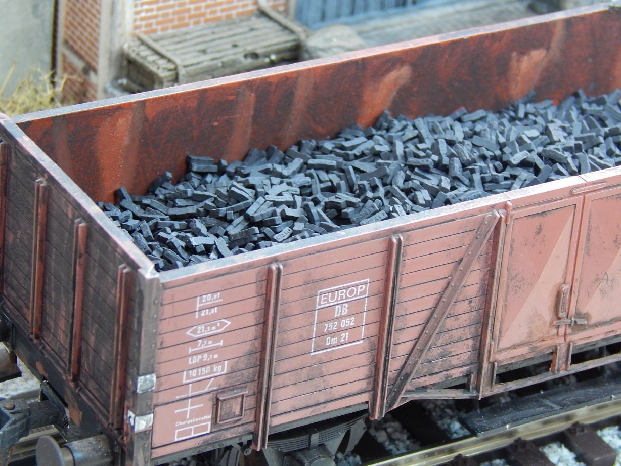Juweela 24103 Briketts "UNION" LOSE UND EINZELN 150 g 1:32 Spur 1