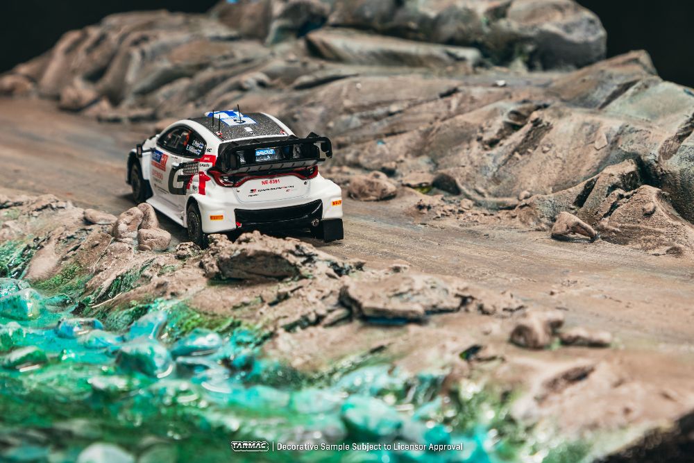 Tarmac Works T64-085-24FR05 1:64 TOYOTA YARIS GR RALLY1 HYBRID #5 SAMI PAJARI
