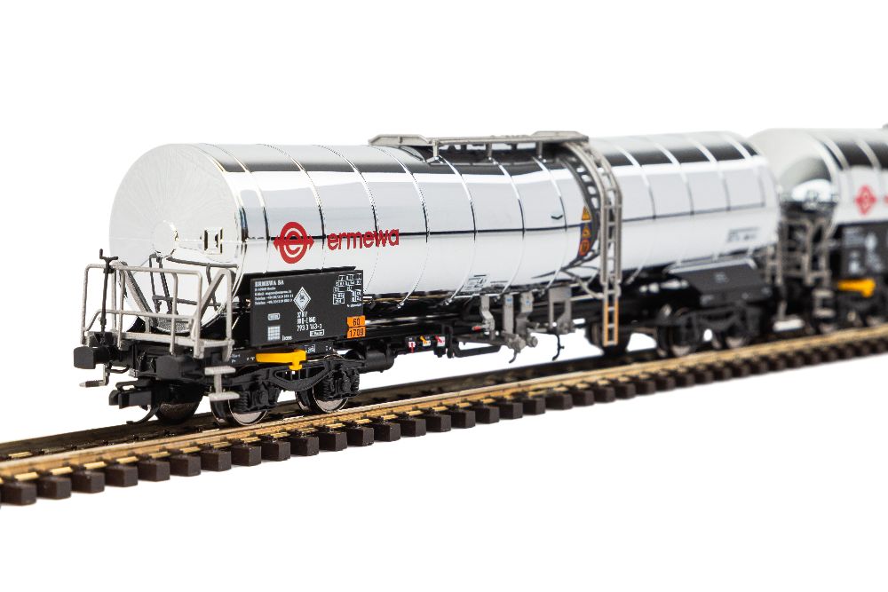 Piko 47683 2er Set Chemiekesselwagen Ermewa VI 1:120 Spur TT