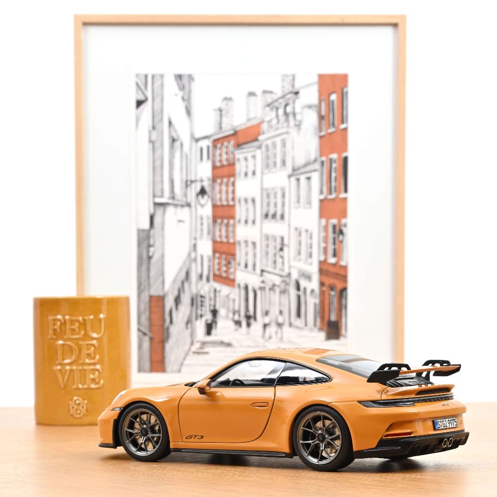 Norev 187387 Porsche 911 GT3 2021 Bahamagelb 1:18 Standmodell