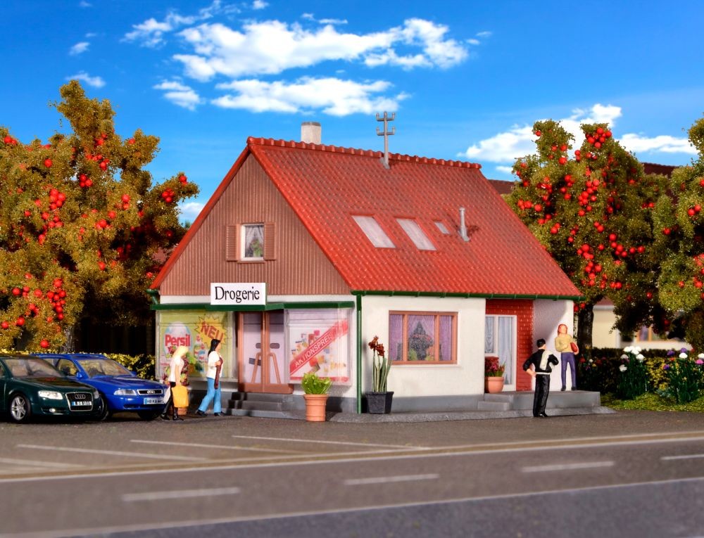 Kibri 38720 H0 Einfamilienhaus mit Laden