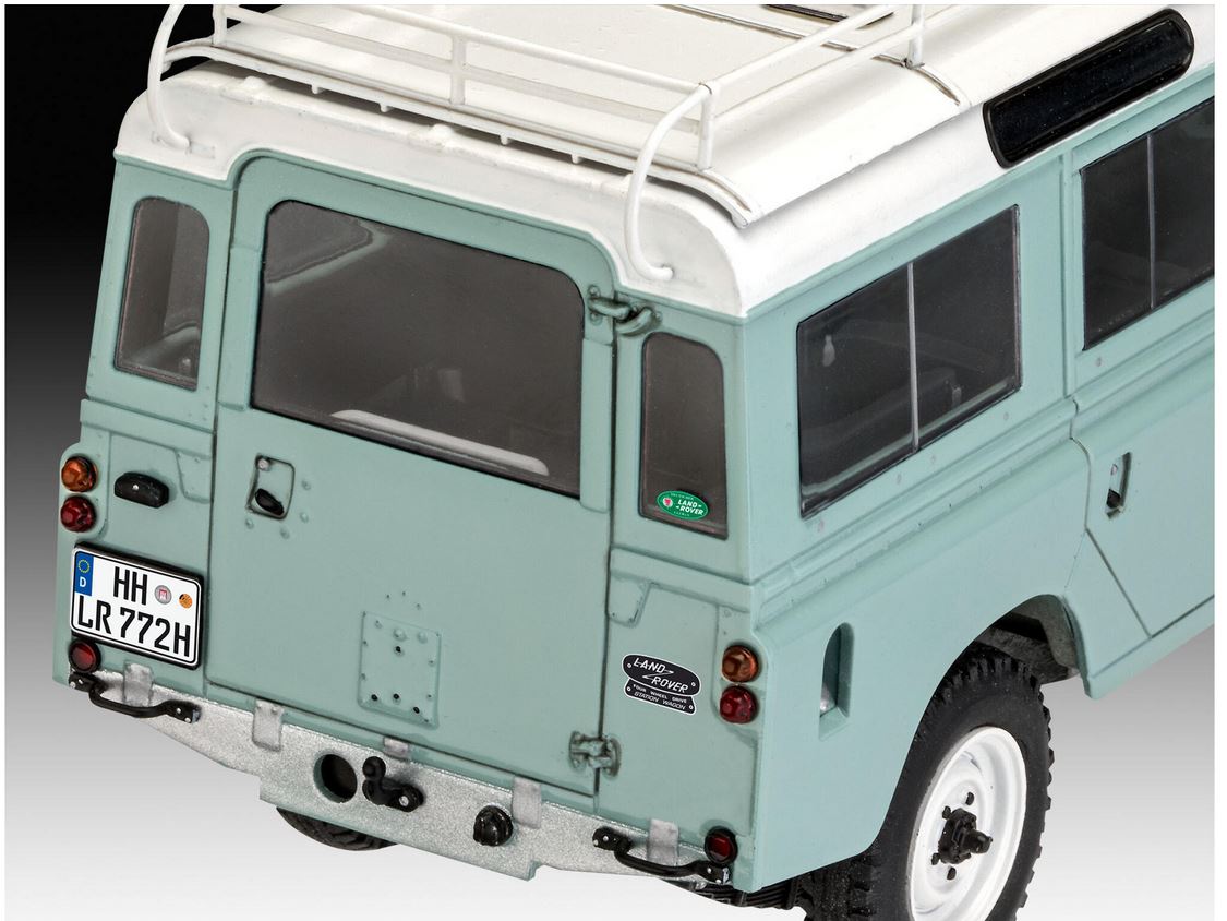 Revell 07047 Land Rover Series III LWB station wagon 1:24 Bausatz