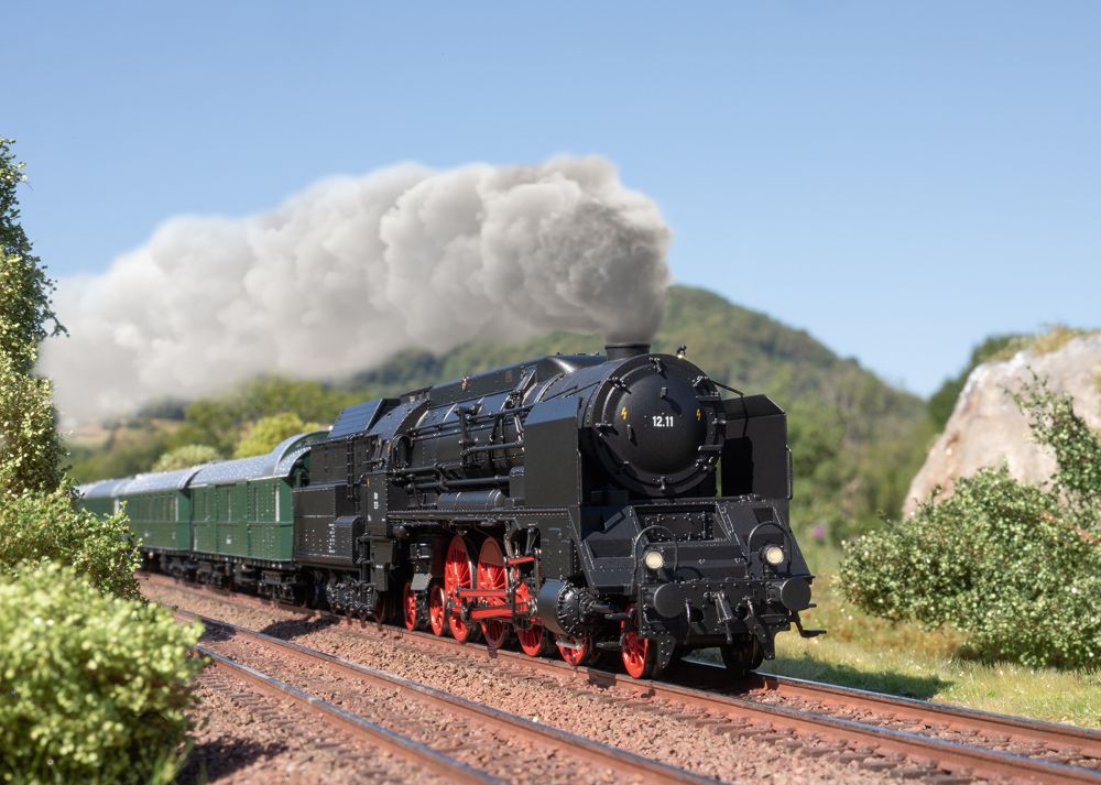 Trix 25012 Schnellzug-Schlepptenderdampflok 12.11 (ÖBB) Spur H0