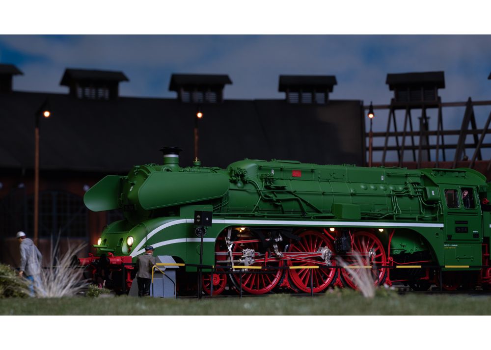 Märklin 55128 Schnellzug-Dampflokomotive 18 314 DR/DDR Spur 1