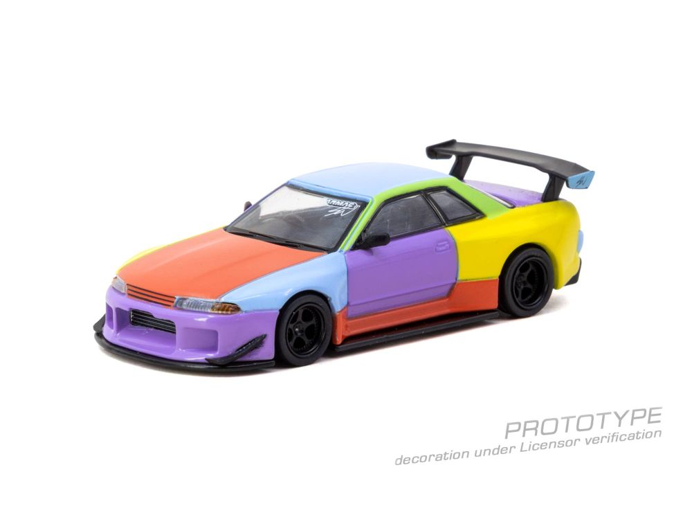 Tarmac Works T64G-061-SEAN 1:64 NISSAN GT-R (R32) SEAN WOTHERSPOON 2025