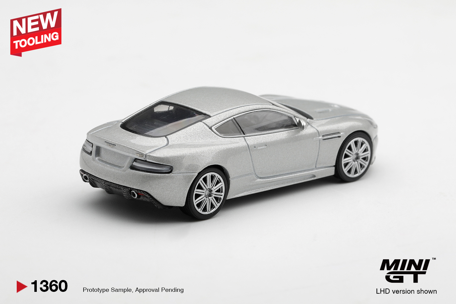 Mini GT 1360 1:64 ASTON MARTIN DBS LIGHTNING SILVER 2008