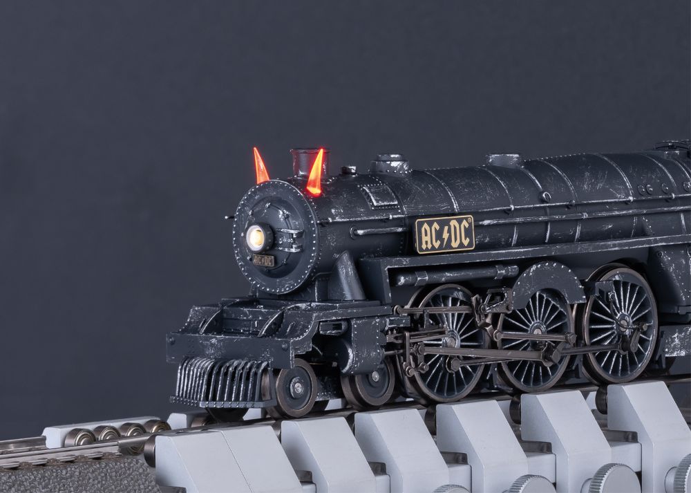 Trix 25492 Schlepptender-Dampflok "Black Ice" AC/DC 1:87 Spur H0