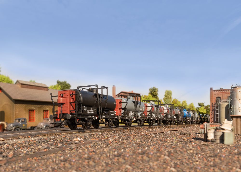 Märklin 00719 Display Kesselwagen mit zwei Radsätzen 1:87 Spur H0