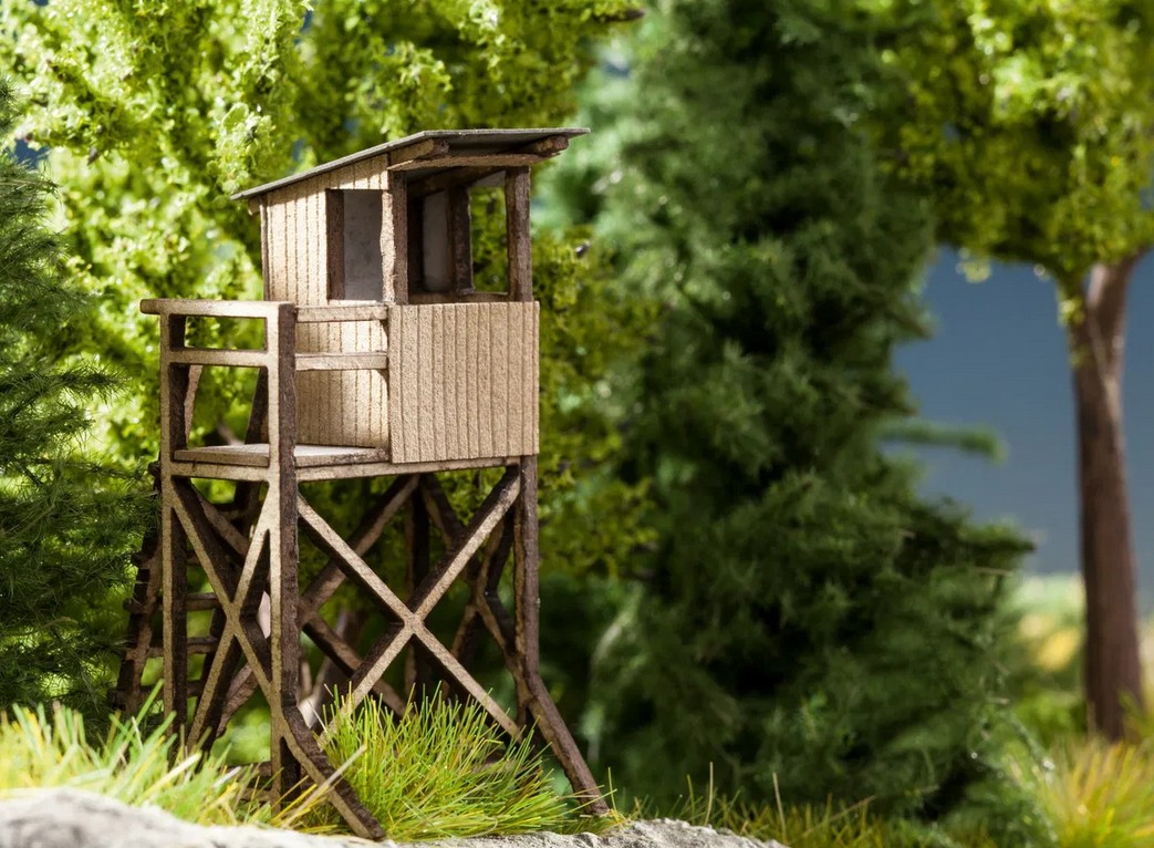 Noch 14341 Jägerstand 3 x 3 cm, 5,4 cm hoch 1:87 Spur H0 Bausatz
