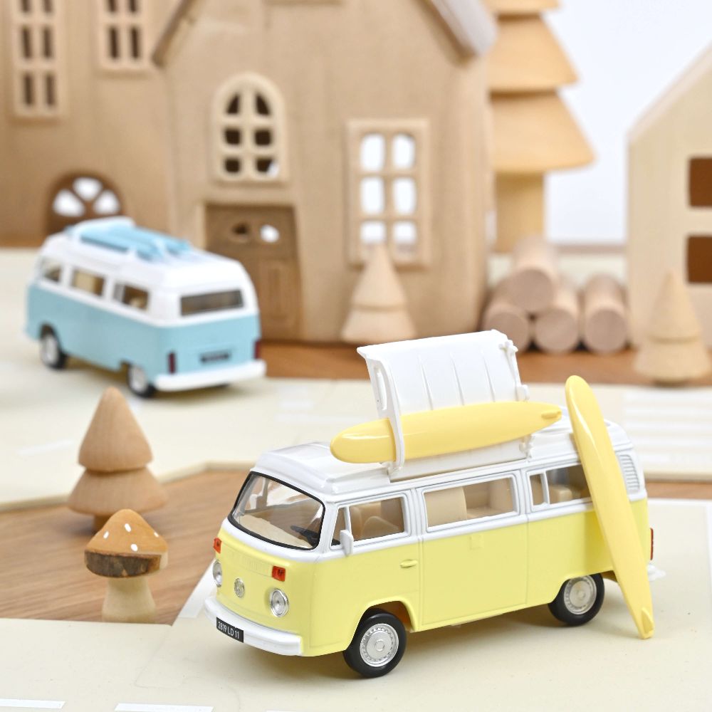 Norev 841109 VW Combi T2b Camper Van 1973 Pastellgelb Jet-car 1:43