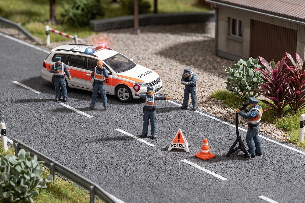 Faller 151715 Verkehrskontrolle CH 1:87 Spur H0 NEU OVP Figuren