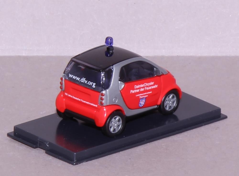 Busch 489316 Smart City Coupe Feuerwehr Thüringen - 1:87 - Neu