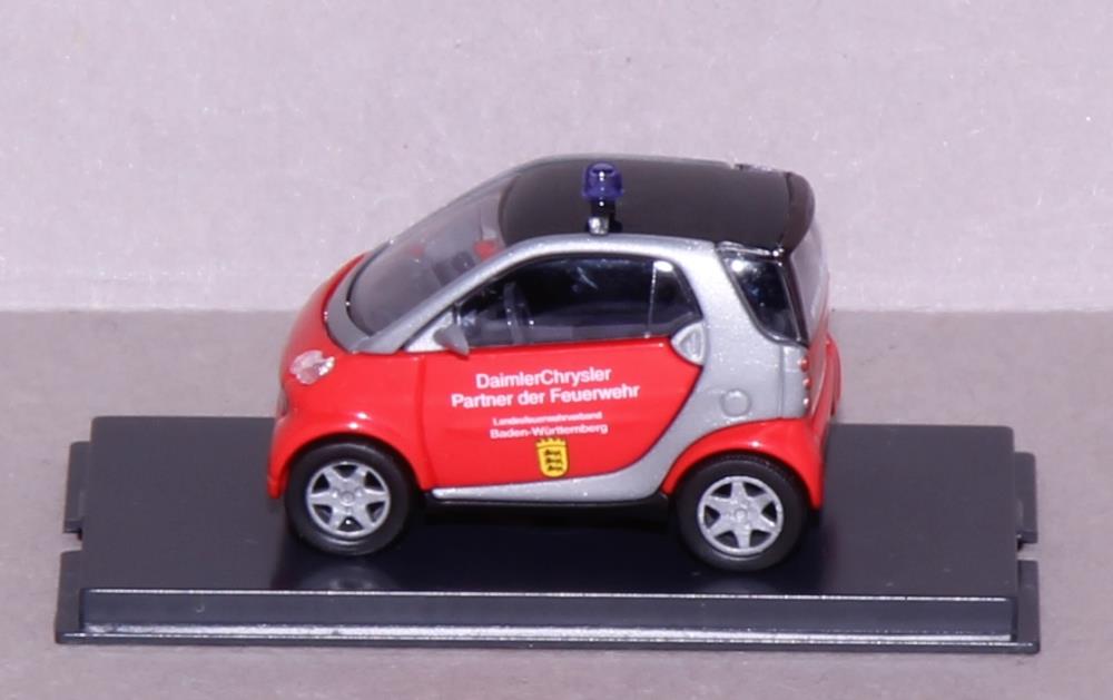 Busch 489301 Smart City Coupe Feuerwehr Baden-Württemberg