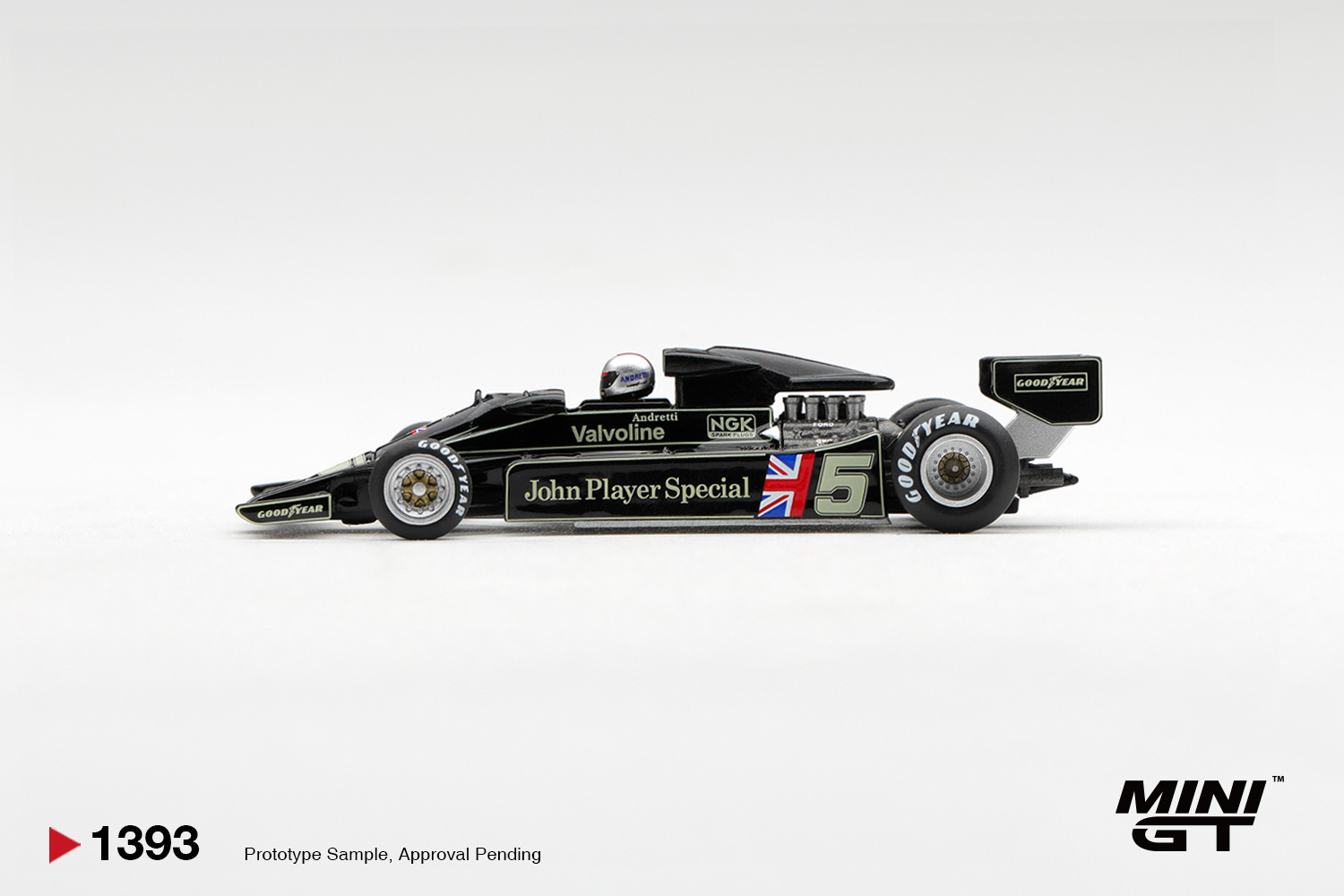 Mini GT 1393 1:64 LOTUS 78 # 5 MARIO ANDRETTI US GP WEST WINNER 1977