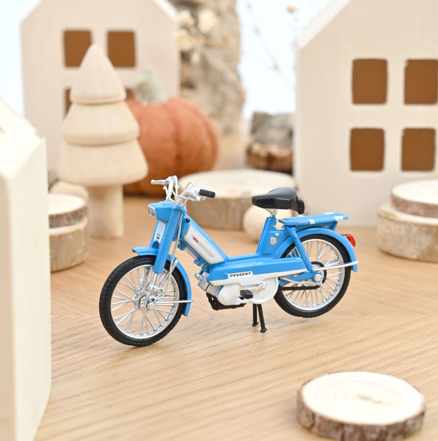 Norev 182049 Peugeot 103 1972 Blau 1:18 Standmodell NEU OVP