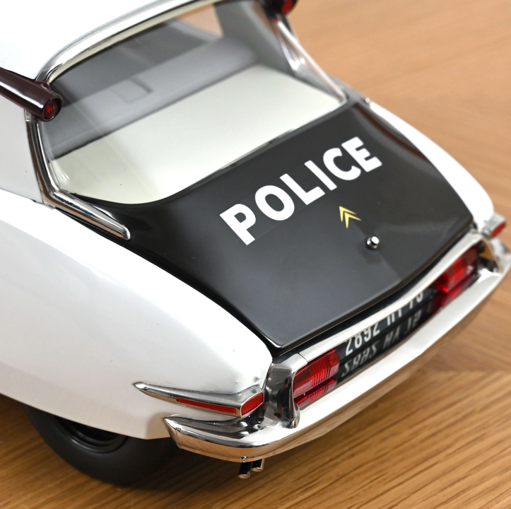Norev 121574 Citroën ID 19 1959 Police 1:12 Standmodell NEU OVP