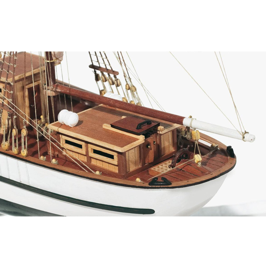 OcCre 13001 Aurora 1:65 Holzmodellbausatz NEU OVP