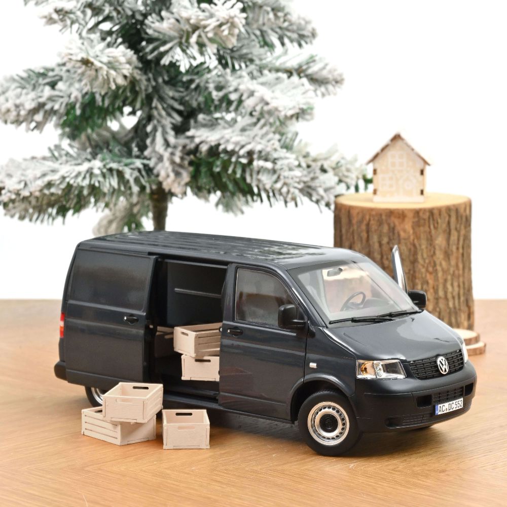 Norev 188616 VW Transporter 2003 Anthrazitgrau 1:18 Standmodell