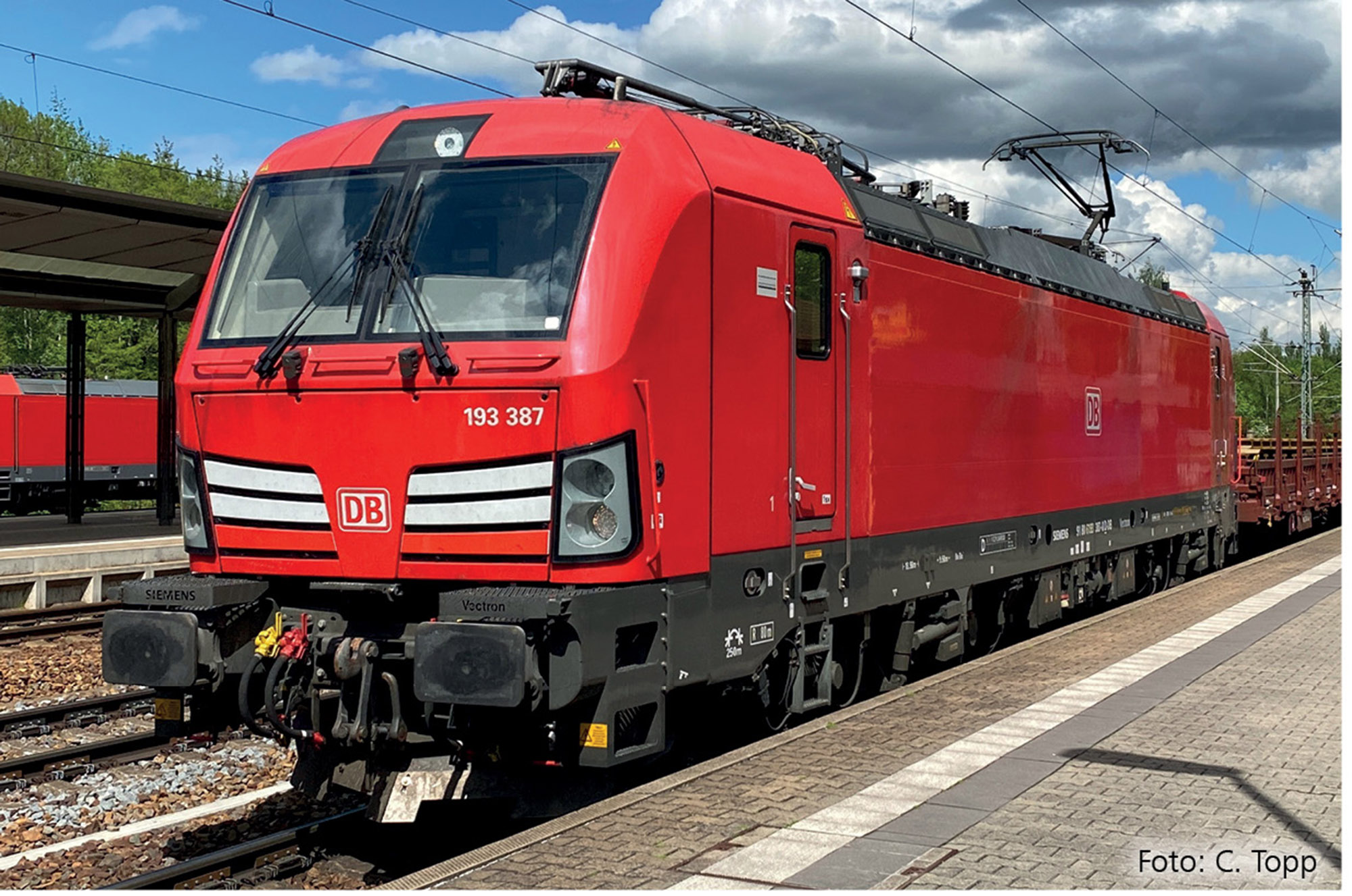 Tillig 04815 Elektrolokomotive BR 193 der DB AG