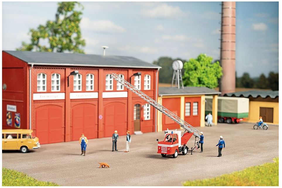 Auhagen 41686 Multicar M22 Feuerwehr Drehleiter 1:87 Spur H0 Neu