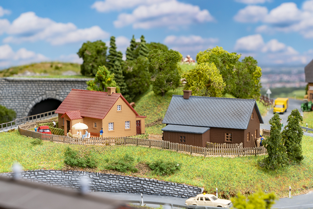 Faller 232184 2 Dorfhäuser 1:160 Spur N Bausatz Neu OVP