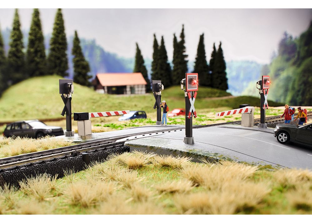 Märklin 74924 Start up Vollautomatischer Bahnübergang 1:87 Spur H0