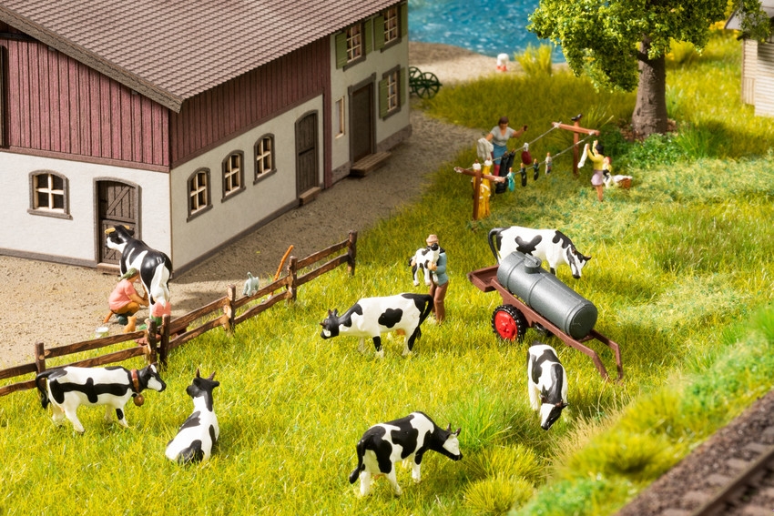 Noch 15609 Bauernfamilie (Modellbau) Spur H0 NEU OVP Figuren
