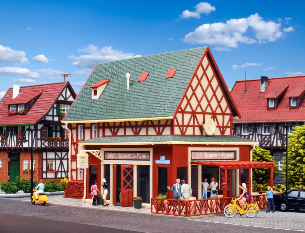 Vollmer 43681 H0 Luigi´s Pizzeria mit Inneneinrichtung,Beleuchtung und Piz