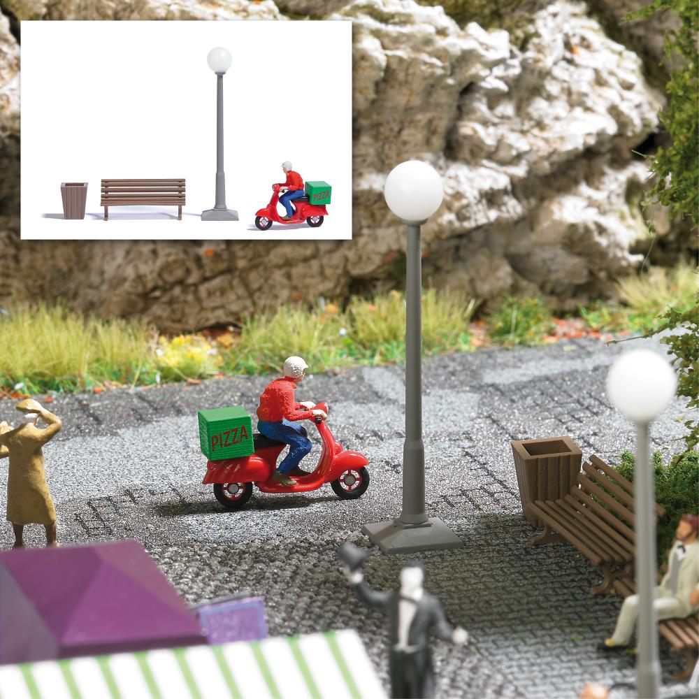Busch 7983 Action Set: Rasender Pizzabote - Spur H0 - Neu - OVP