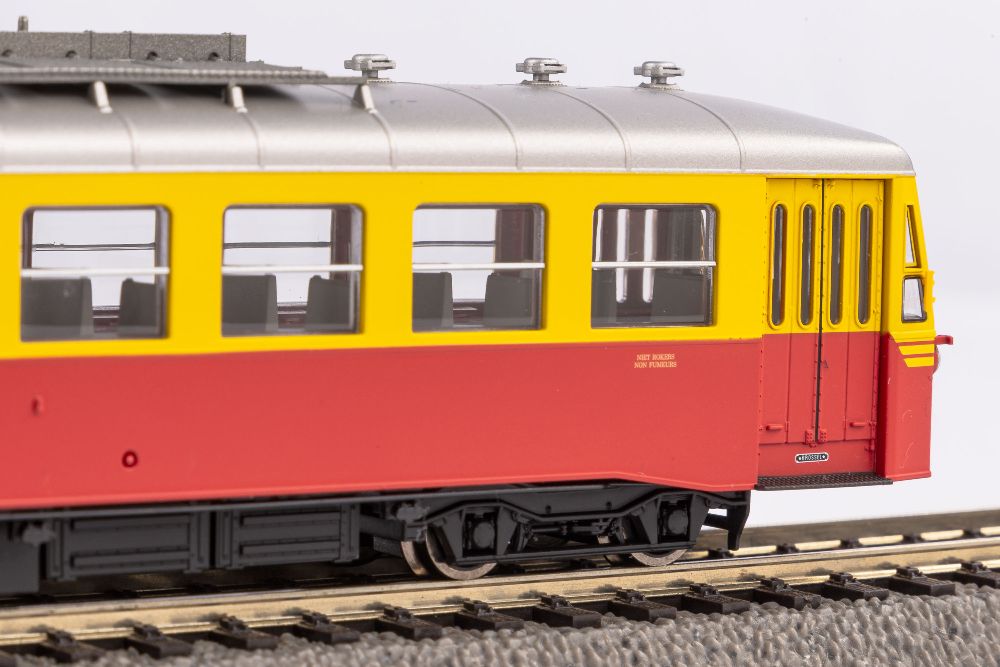 Piko 52796 Diesel-Schienenbus Rh 554 SNCB III 1:87 Spur H0 DC