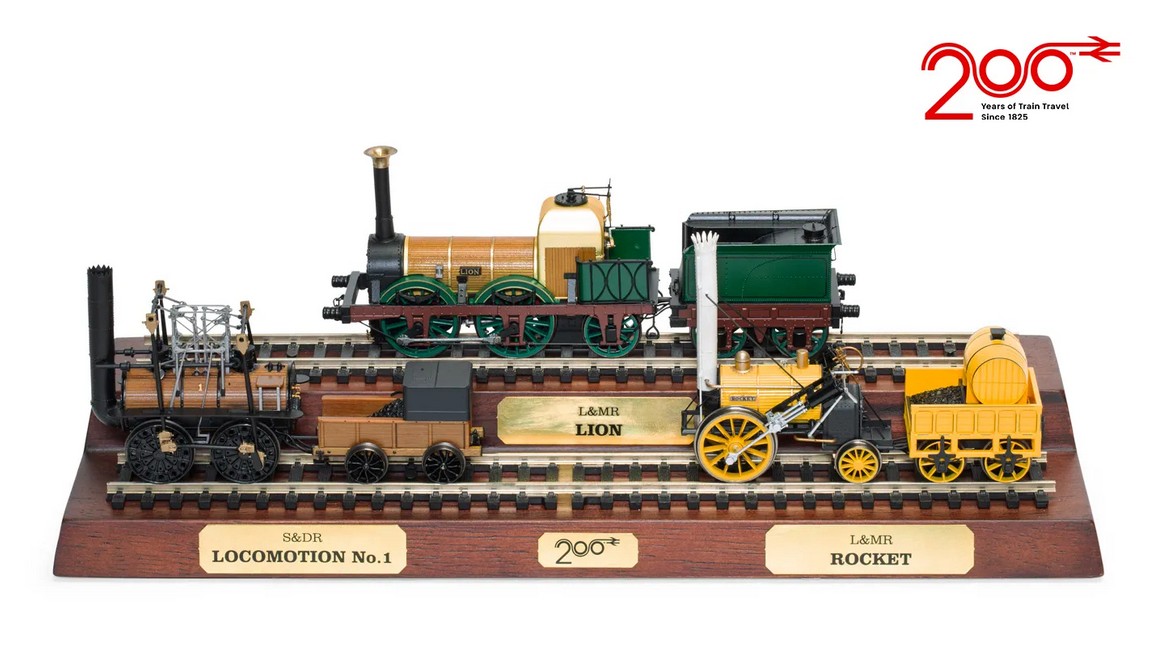 Hornby R30445 Birth of the Railways Train Pack (Railway 200) Spur 00