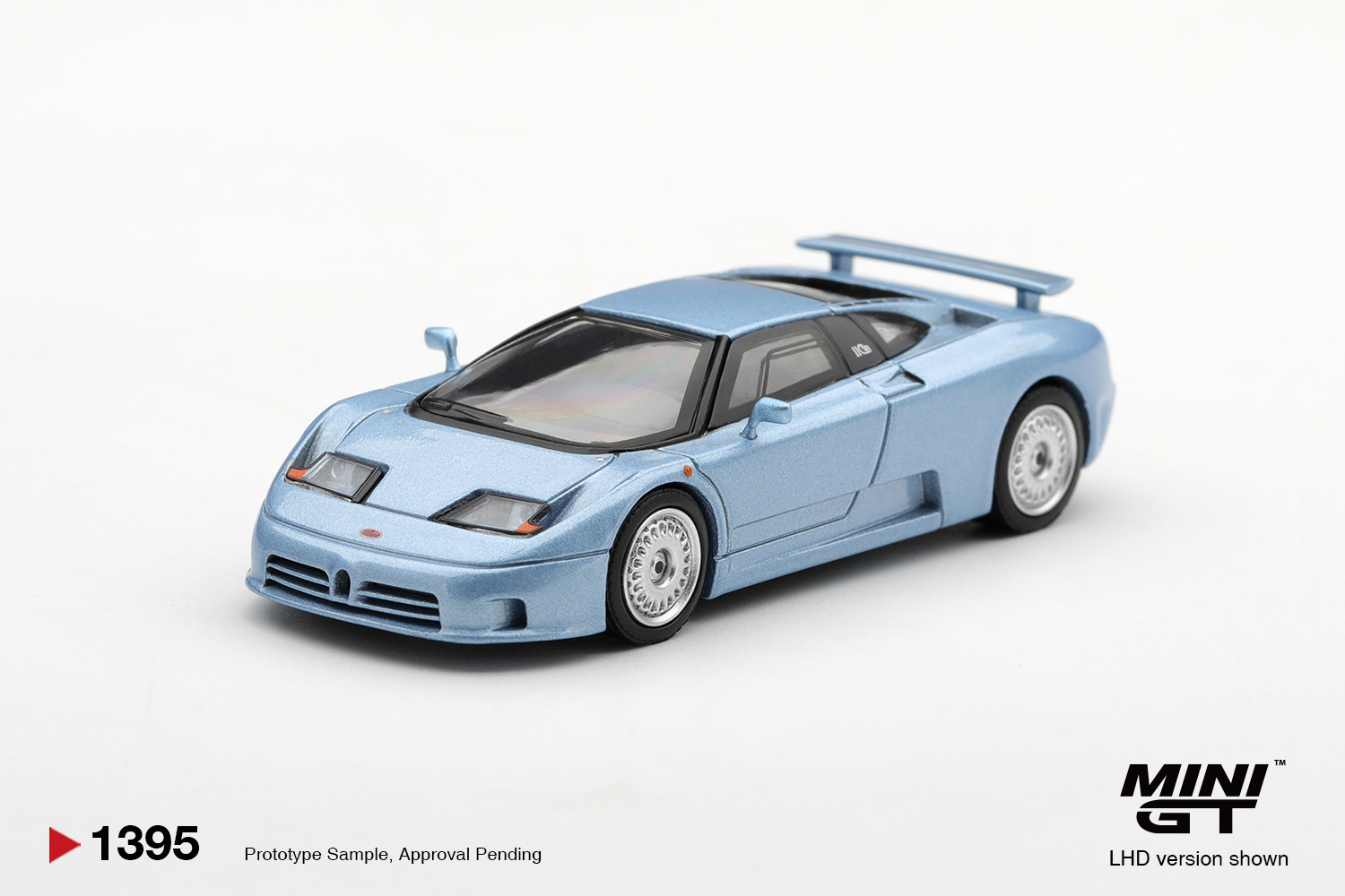 Mini GT 1395 1:64 BUGATTI EB110 GT AZZURRO METALLIZZATO