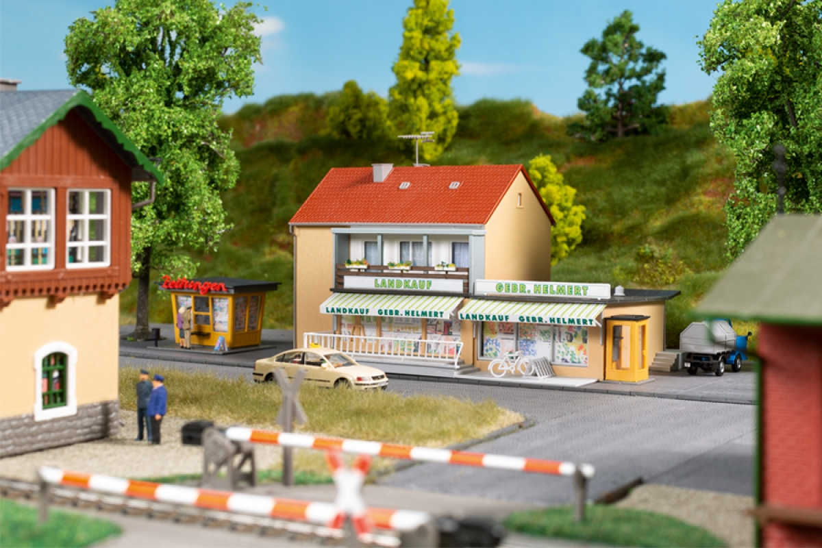 Auhagen 15105 Set Bahnhof Hohendorf - Spur H0 - Bausatz - Neu - OVP
