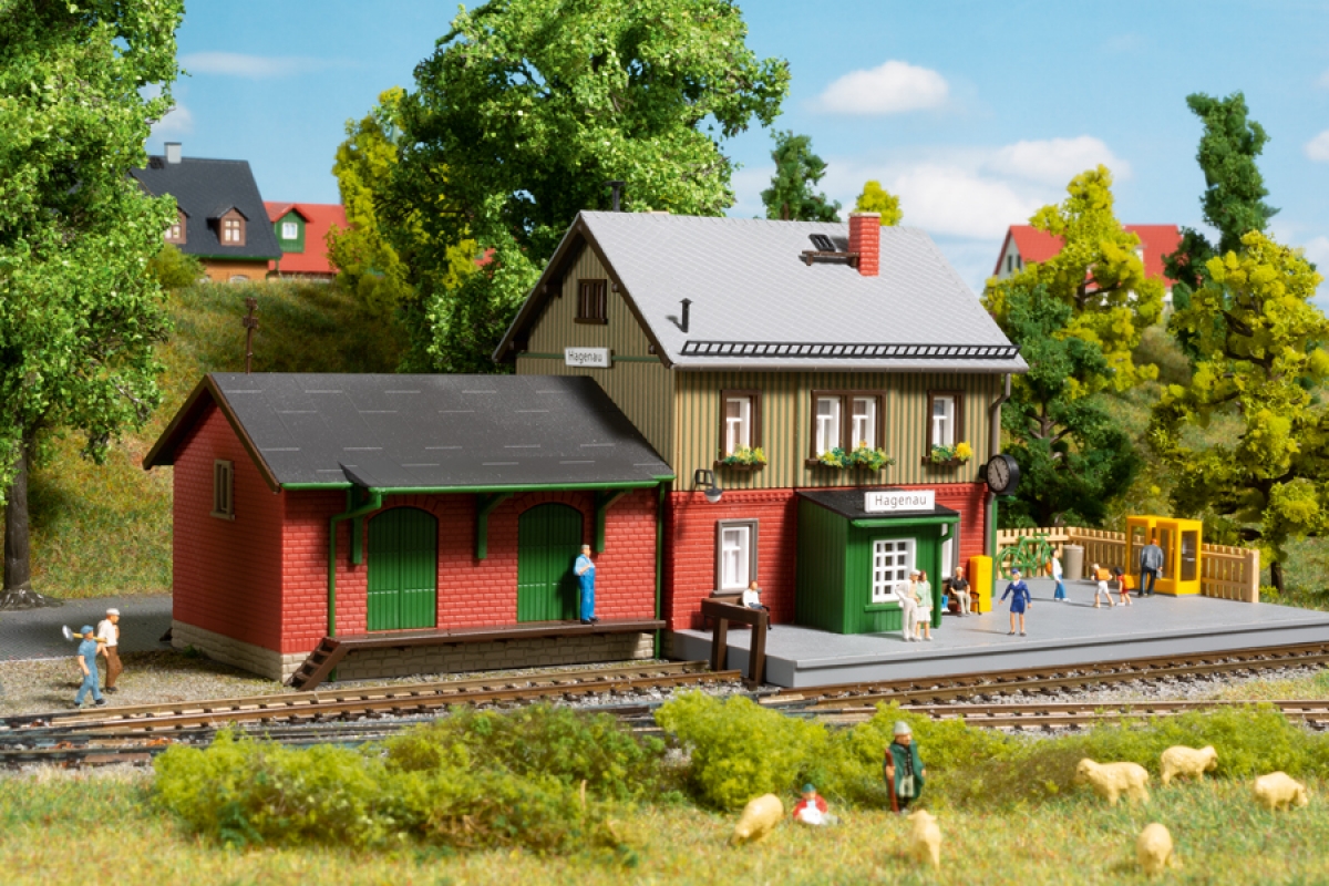 Auhagen 15306 Set Bahnhof Hagenau - Spur TT - Bausatz - Neu - OVP