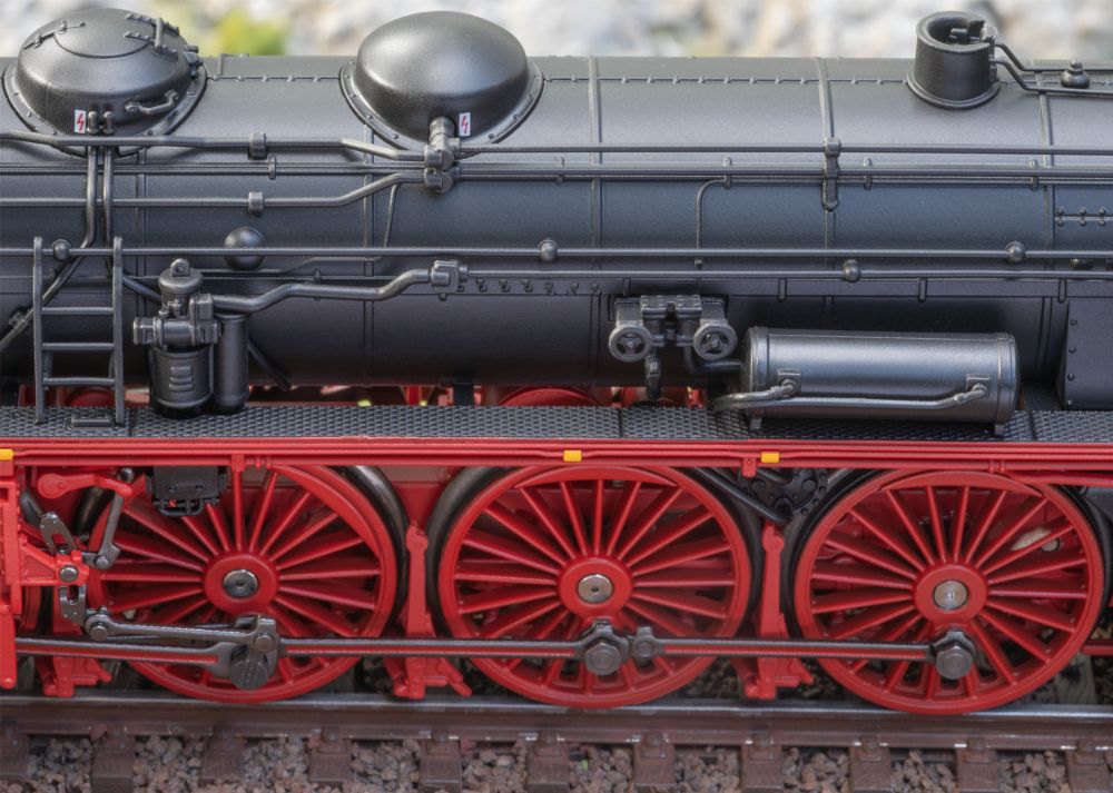 Märklin 38190 Dampflok BR 19.0 "Sachsenstolz" (DR/DDR) Spur H0