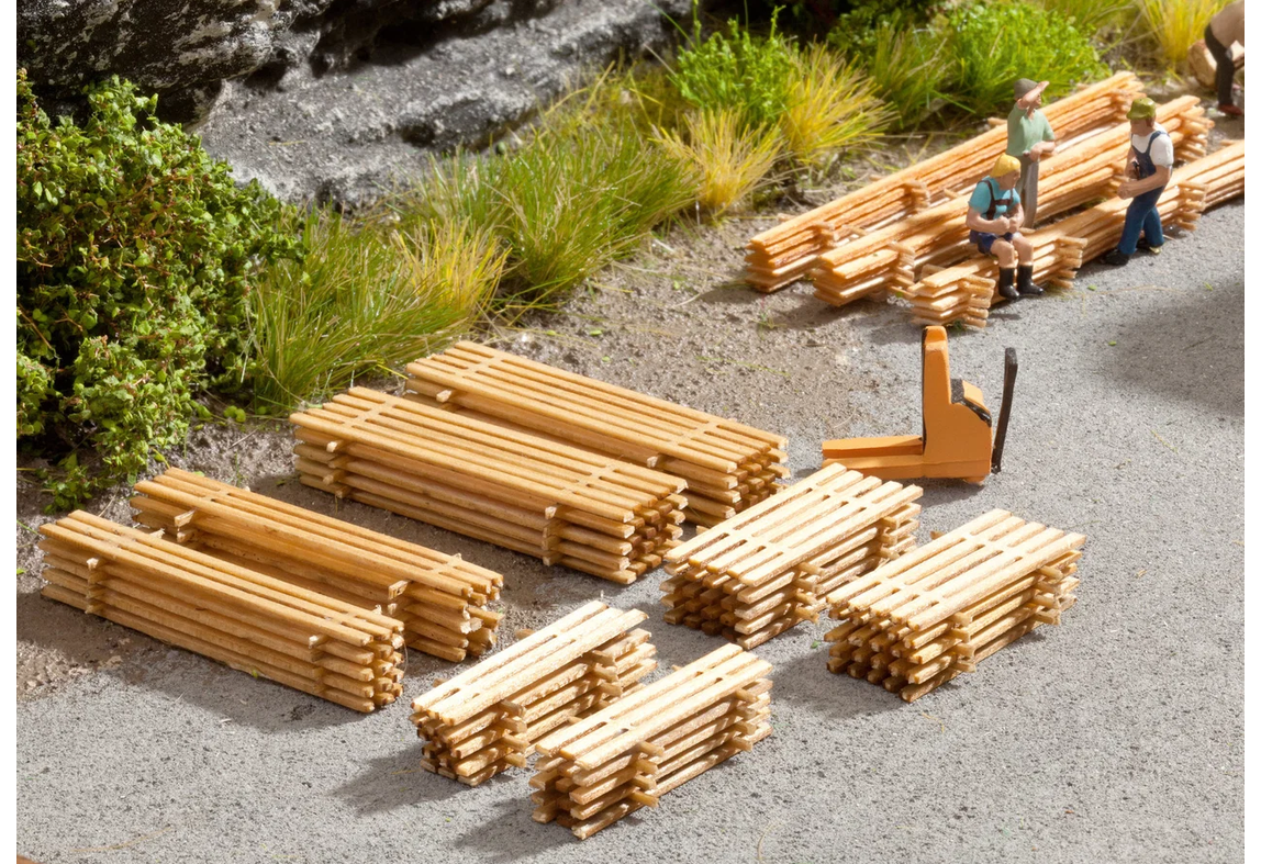 Noch 14214 Bretterstapel 8 Stapel mit Holzbrettern 1:87 Spur H0