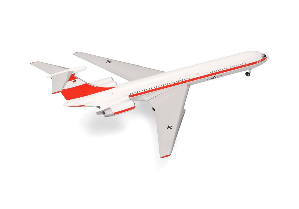 Herpa 573412 Luftwaffe Flugbereitschaft Ilyushin IL-62M 11+22 1:200