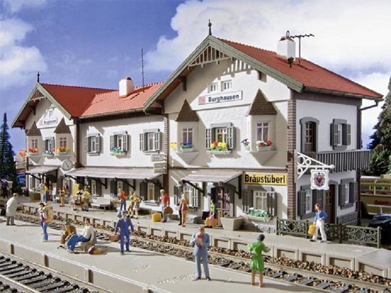Vollmer 43522 H0 Bahnhof Burghausen