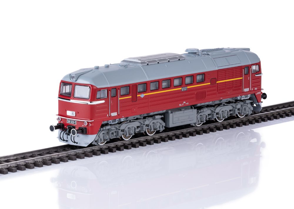 Trix 25203 Diesellokomotive BR 120 (DR) „Taigatrommel“ Spur H0