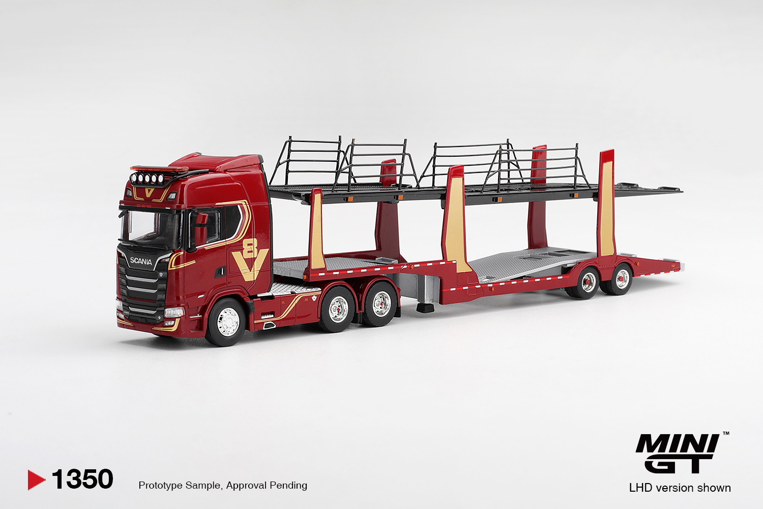 Mini GT 1350 1:64 Scania 770S A6x4NA Car Transporter V8