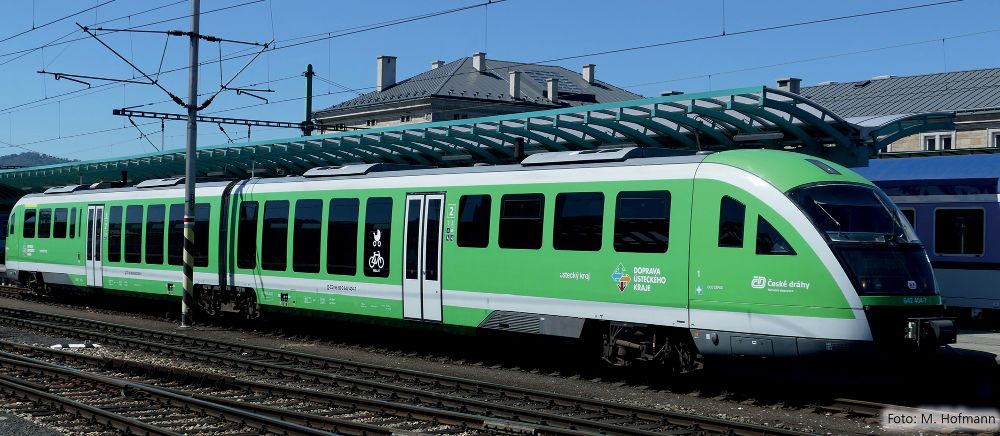 Tillig 04890 Dieseltriebwagen BR 642 der Česky dráhy Ep. VI Spur TT