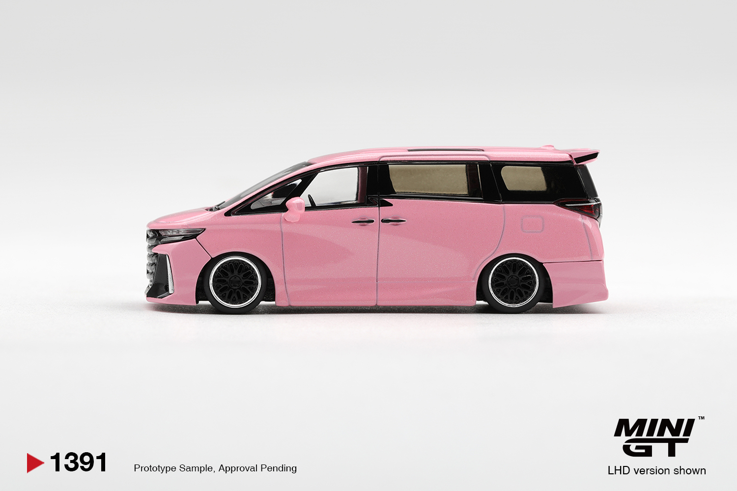 Mini GT 1391 1:64 TOYOTA VELLFIRE 40 KUHL METALLIC PINK 2025