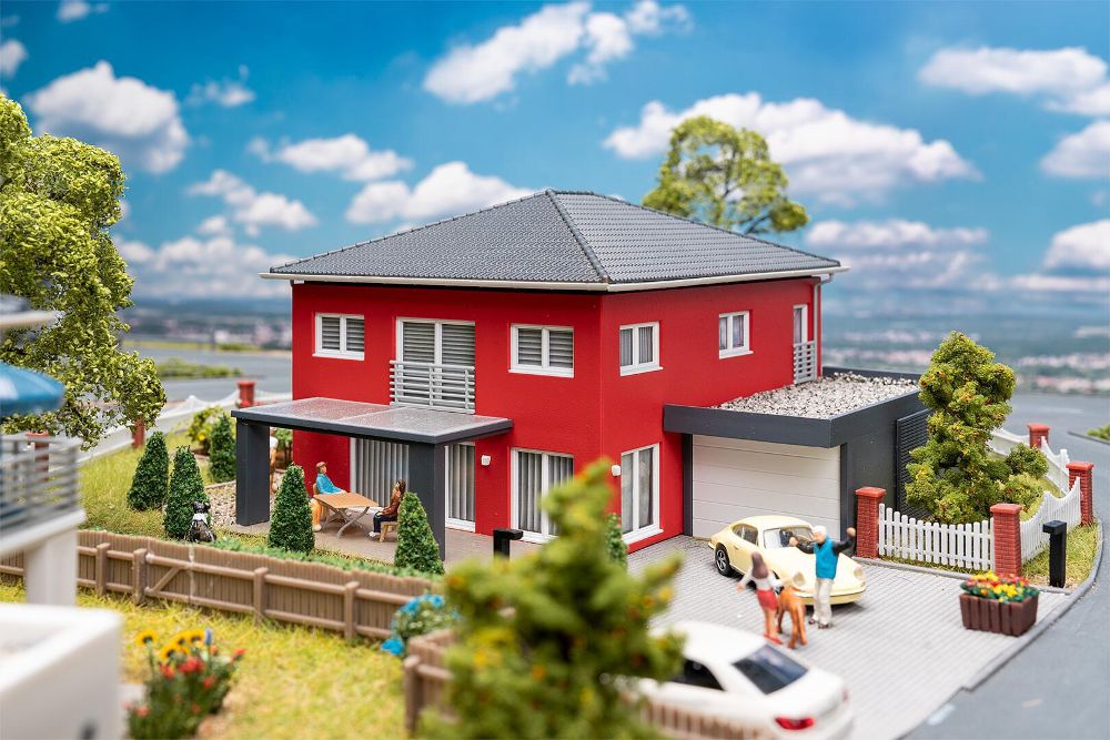 Faller 130743 WeberHaus CityLife, rot Spur H0
