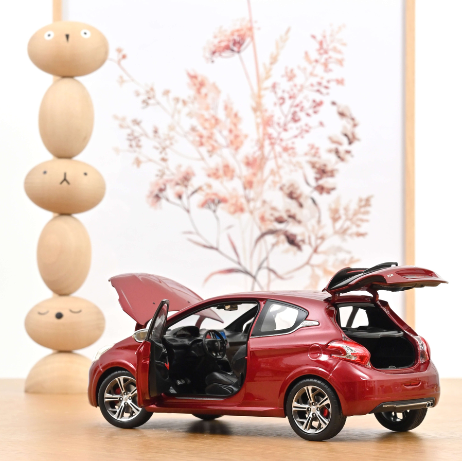 Norev 184700 Peugeot 208 GTi 2013 Rubis Rot 1:18 Standmodell NEU