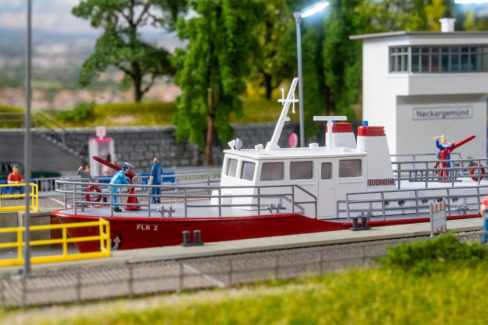 Faller 131016 Feuerlöschboot 1:87 Spur H0 Bausatz NEU OVP