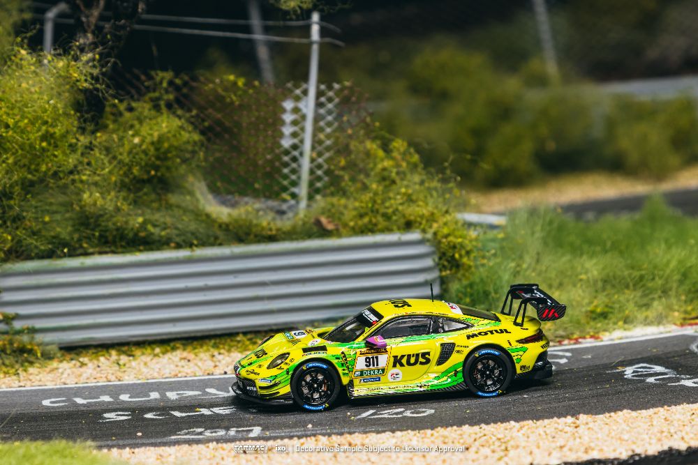 Tarmac Works T64-084-24NUR911 1:64 PORSCHE 911 (992) GT3 R #911 LAURENS VANTHOOR