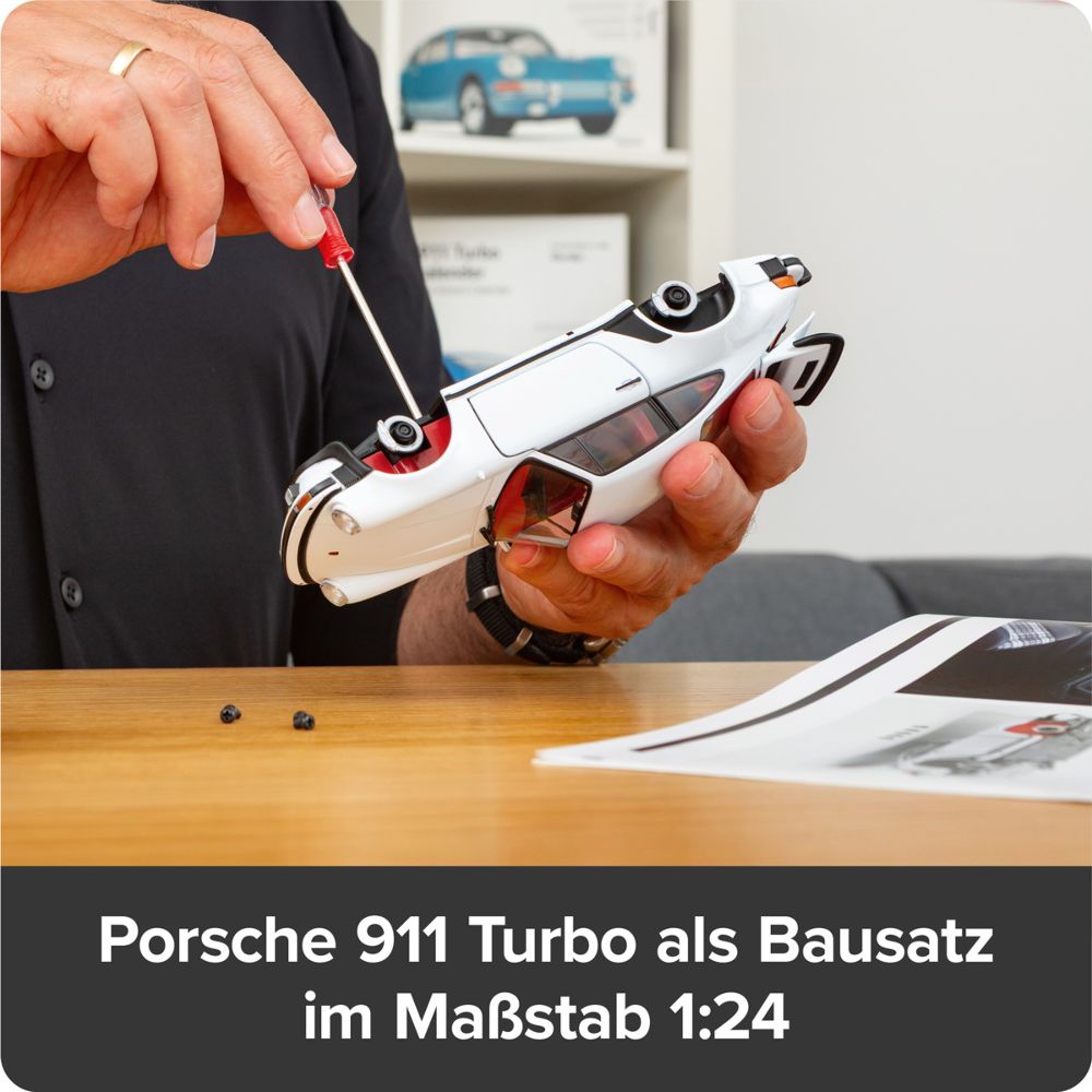 Franzis 67322 Porsche 911 Turbo Grandprixweiß Adventskalender 1:24