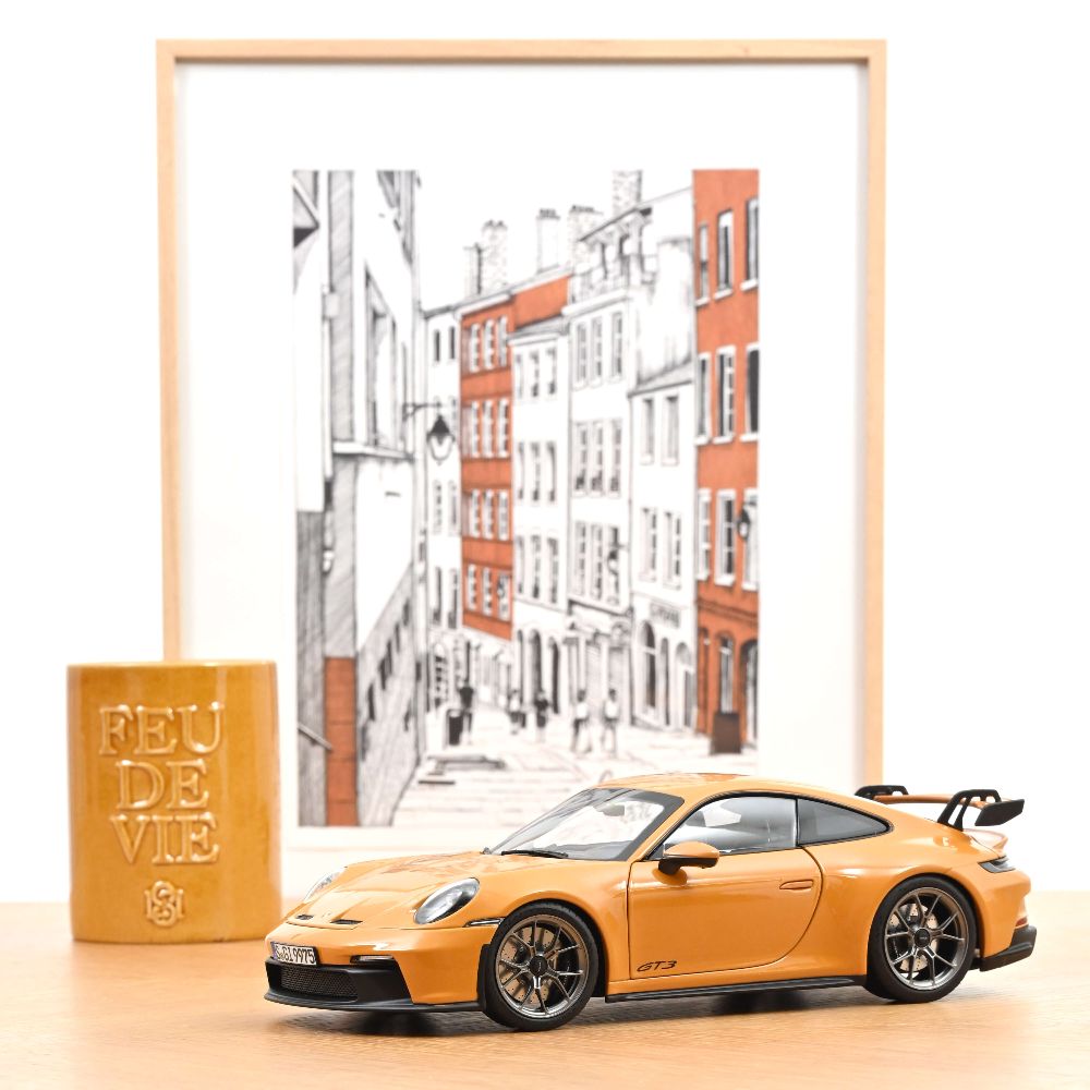 Norev 187387 Porsche 911 GT3 2021 Bahamagelb 1:18 Standmodell